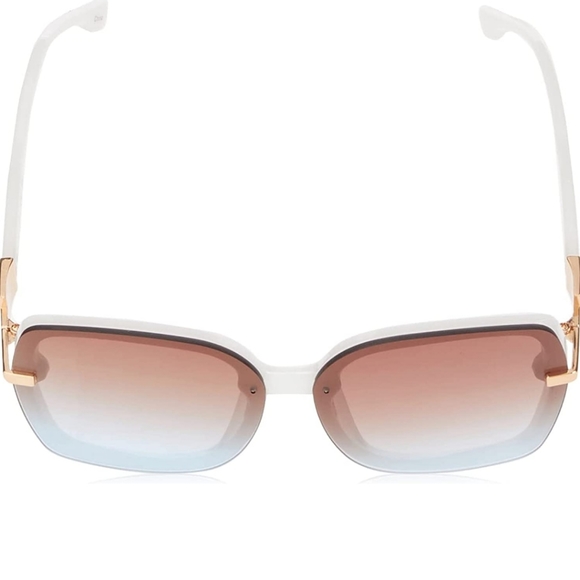 Brand new Jessica Simpson Eyeglassss - Picture 3 of 5